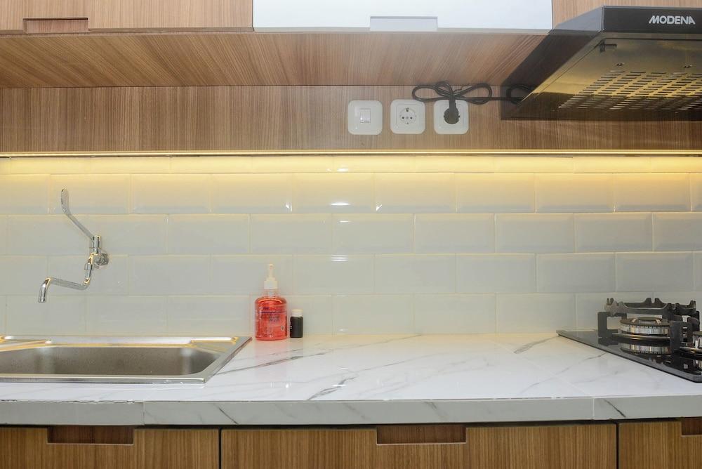 Brand New and Fresh Studio Apartment Podomoro Golf View