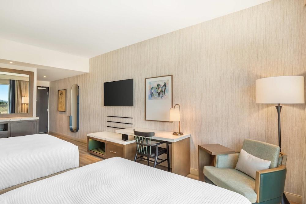 Cambria Hotel Templeton - Paso Robles