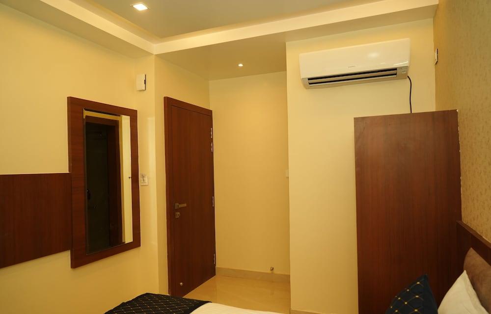 Hotel Shri Kedar Inn