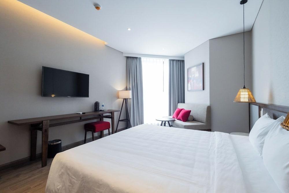 Palm Mandala Retreat