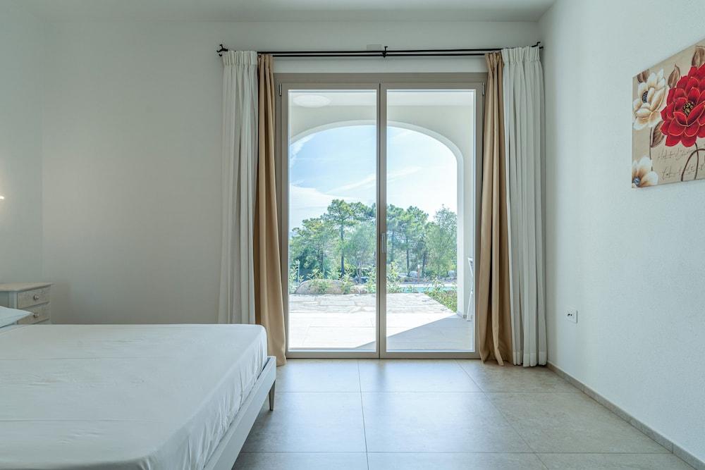 Villa Infinity with pool