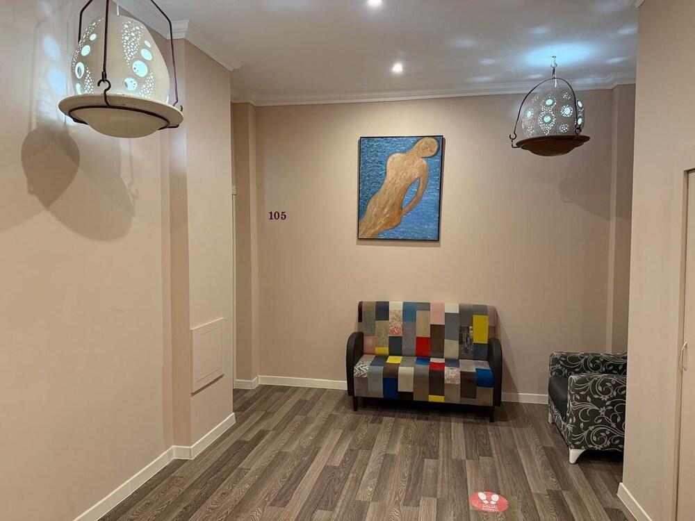 Vitrage Boutique Hotel