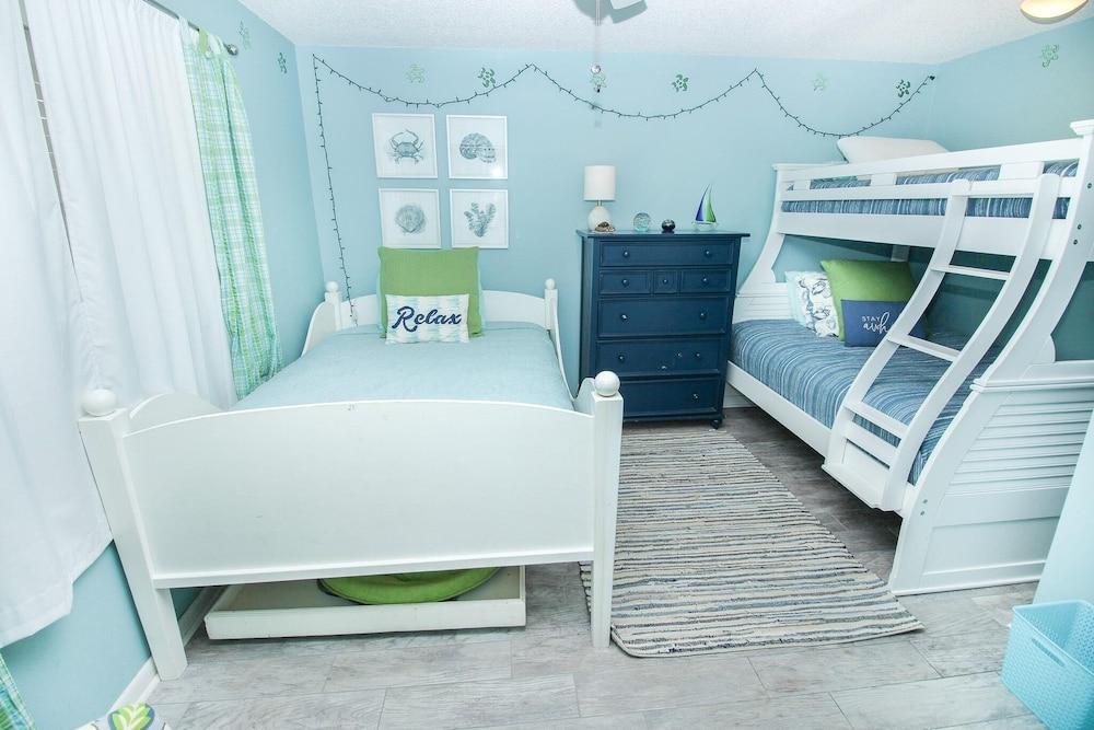 Z-sea Coast Gardens II 209