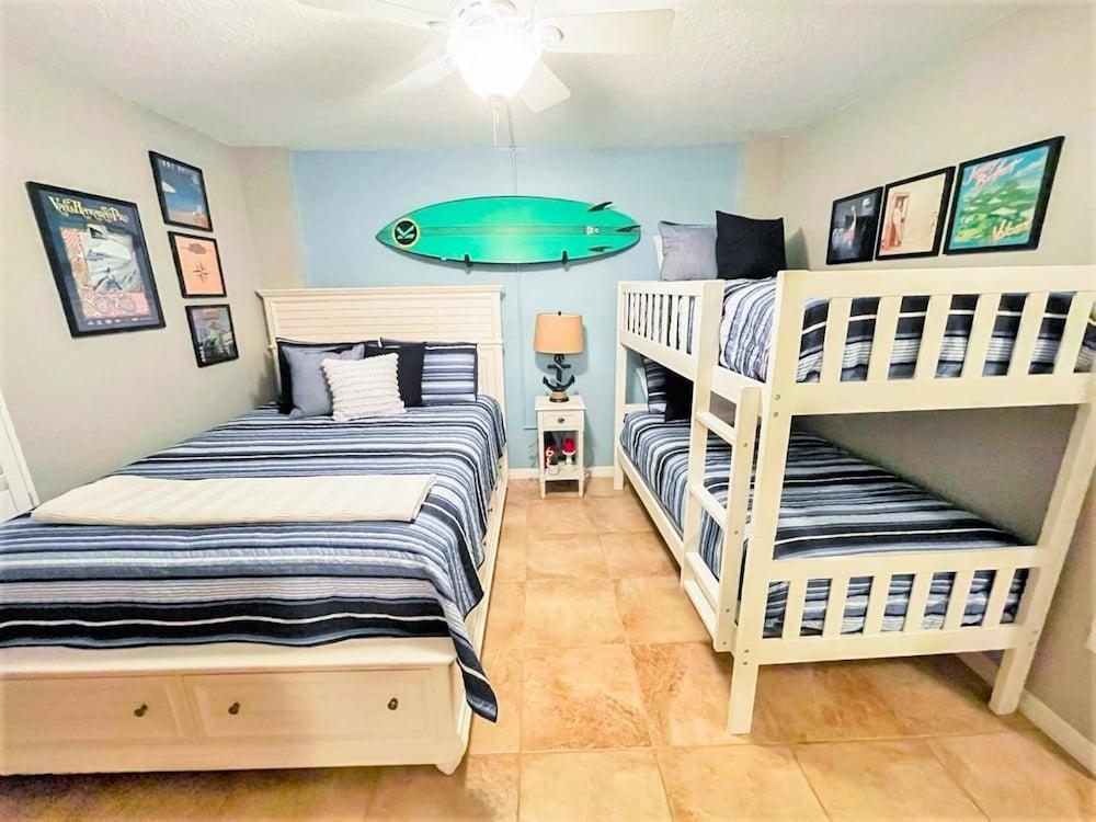 Ponce de Leon Towers 703