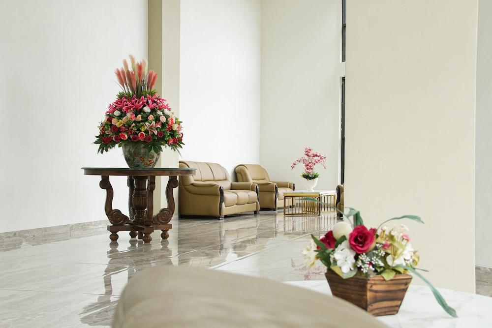 Hotel Sepanak by Amazing