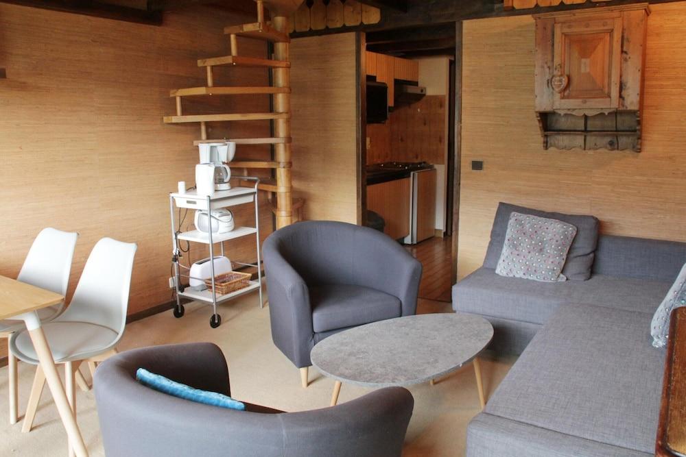 Apartment in Chatel Near Lac de Vonnes