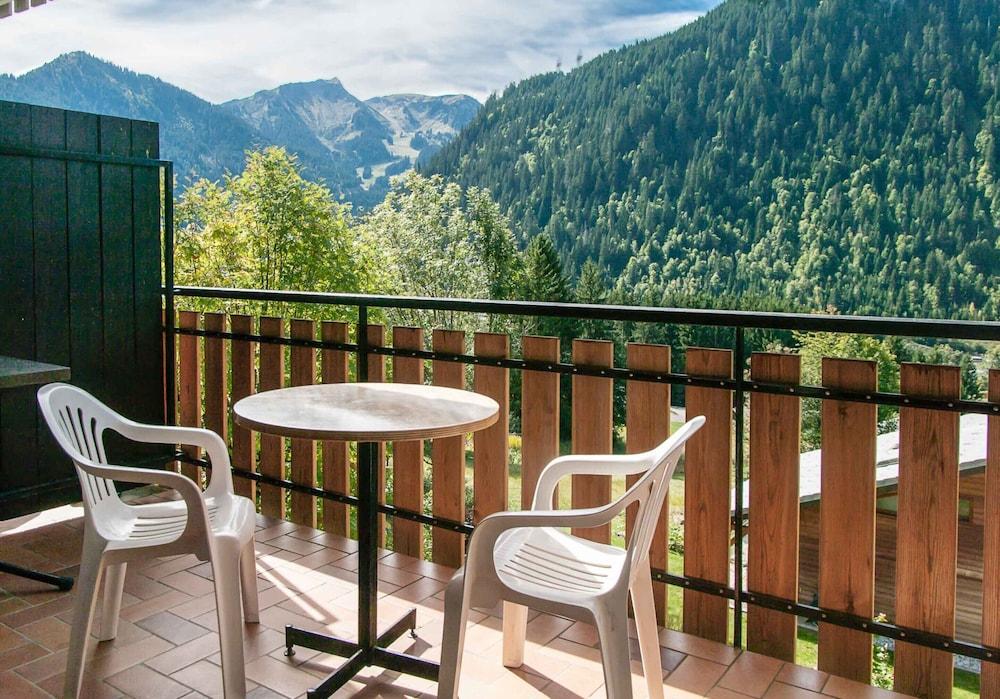 Apartment in Chatel With Valley Views