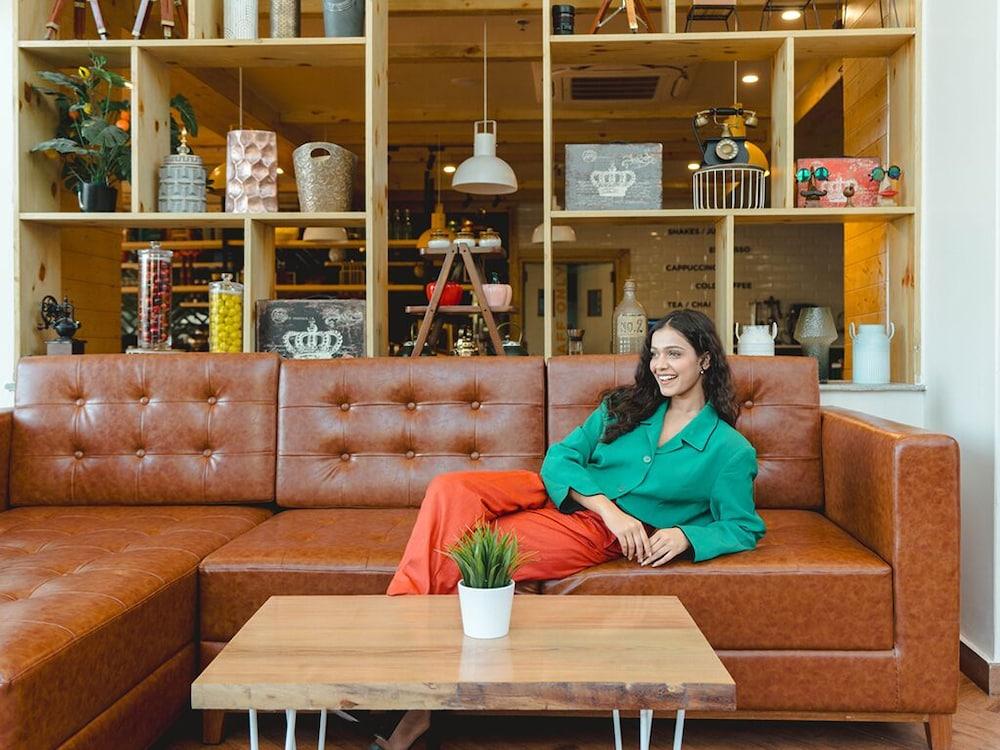 Bloom Boutique - Rishikesh Hills