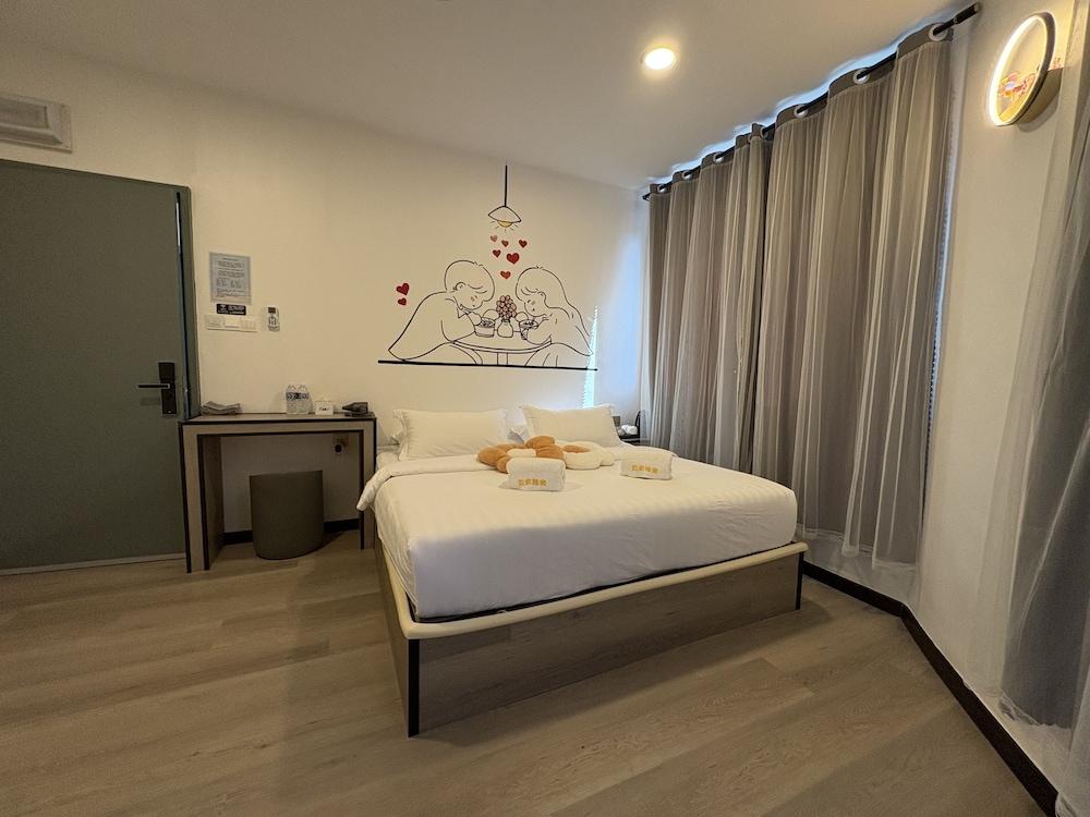 Ru Jia Hai She Hotel