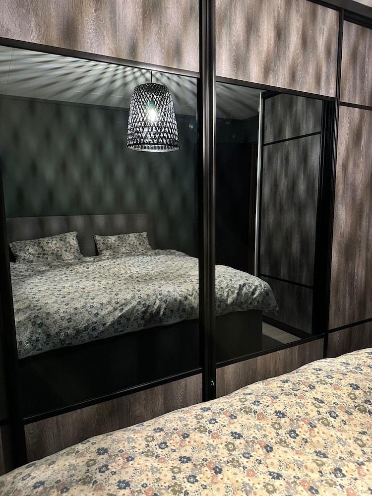 Kvaloysletta - 2 Bed Apartment - Free Parking