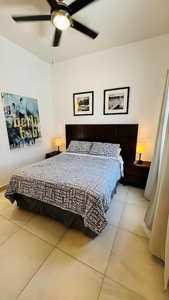 Ajijic 1 Bedroom Guesthouse -walk To Everything -patio -bikes - Pickleball Court