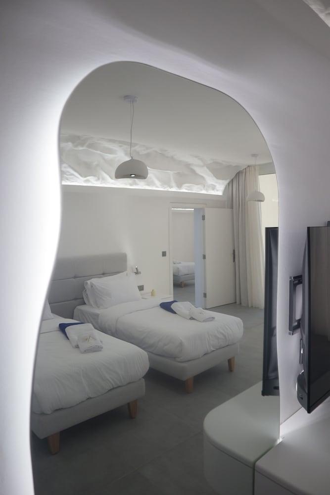 Aqualand Hotel & Resort