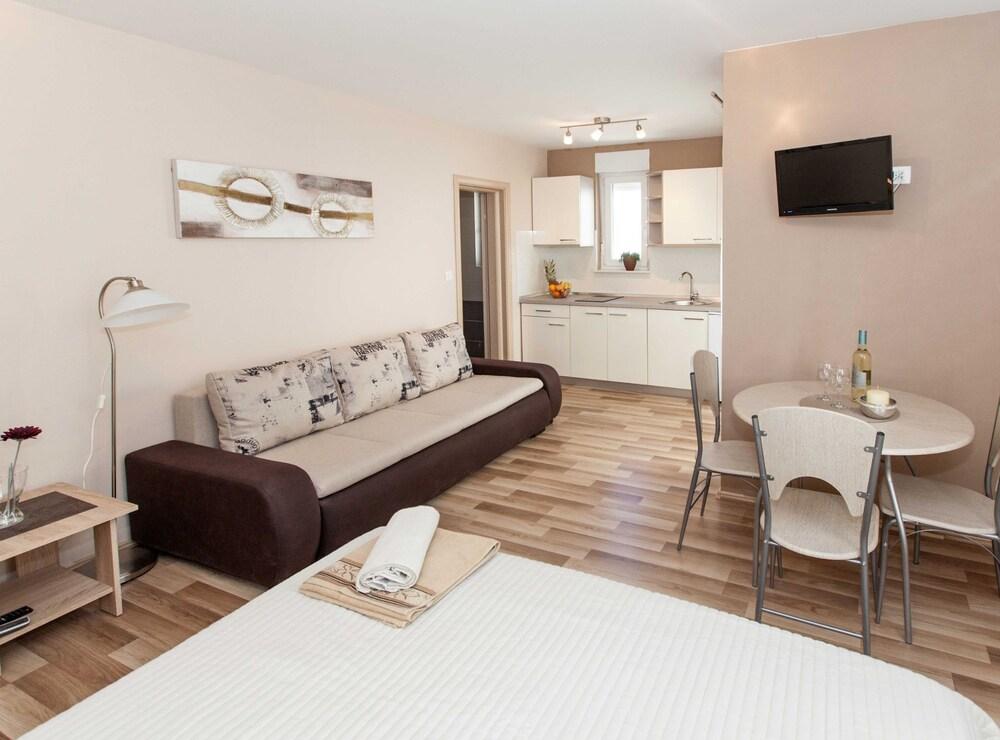 Beachfront Apartments for Relaxing Getaways in Crikvenica