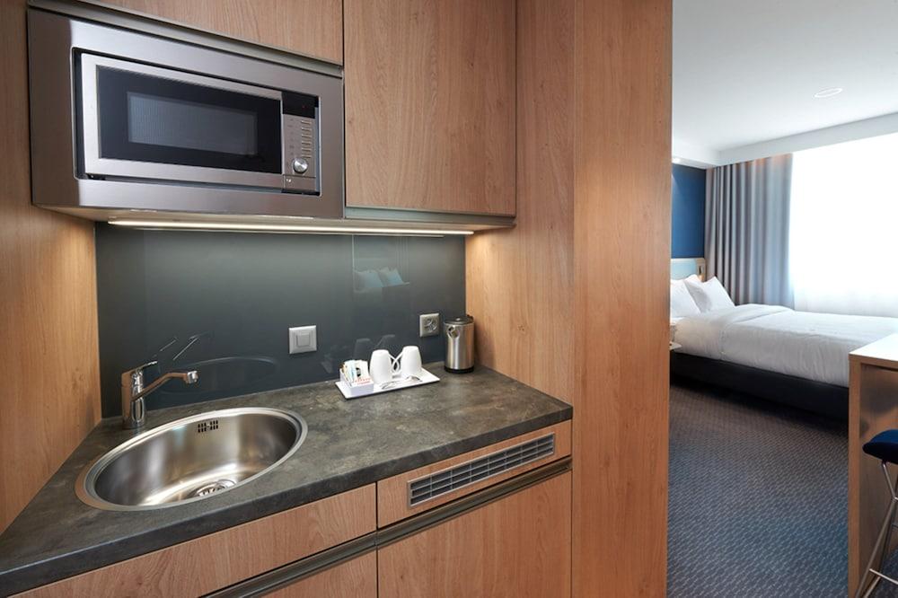 Holiday Inn Express & Suites Monheim Am Rhein by IHG