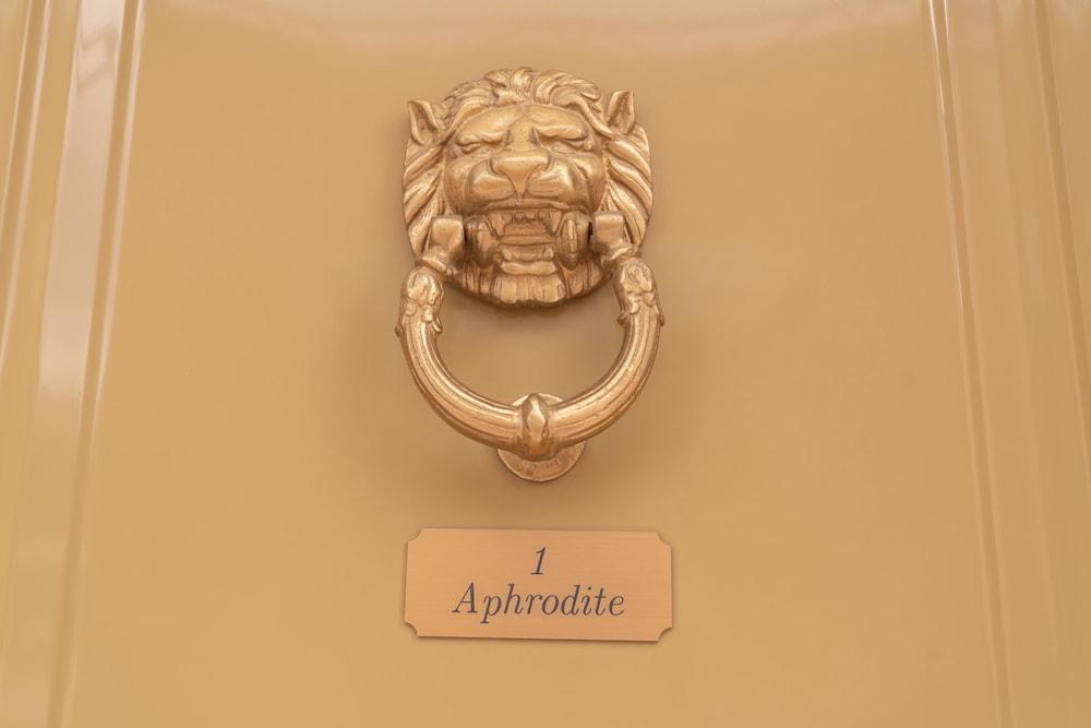 99 Luxury Exotic Villas