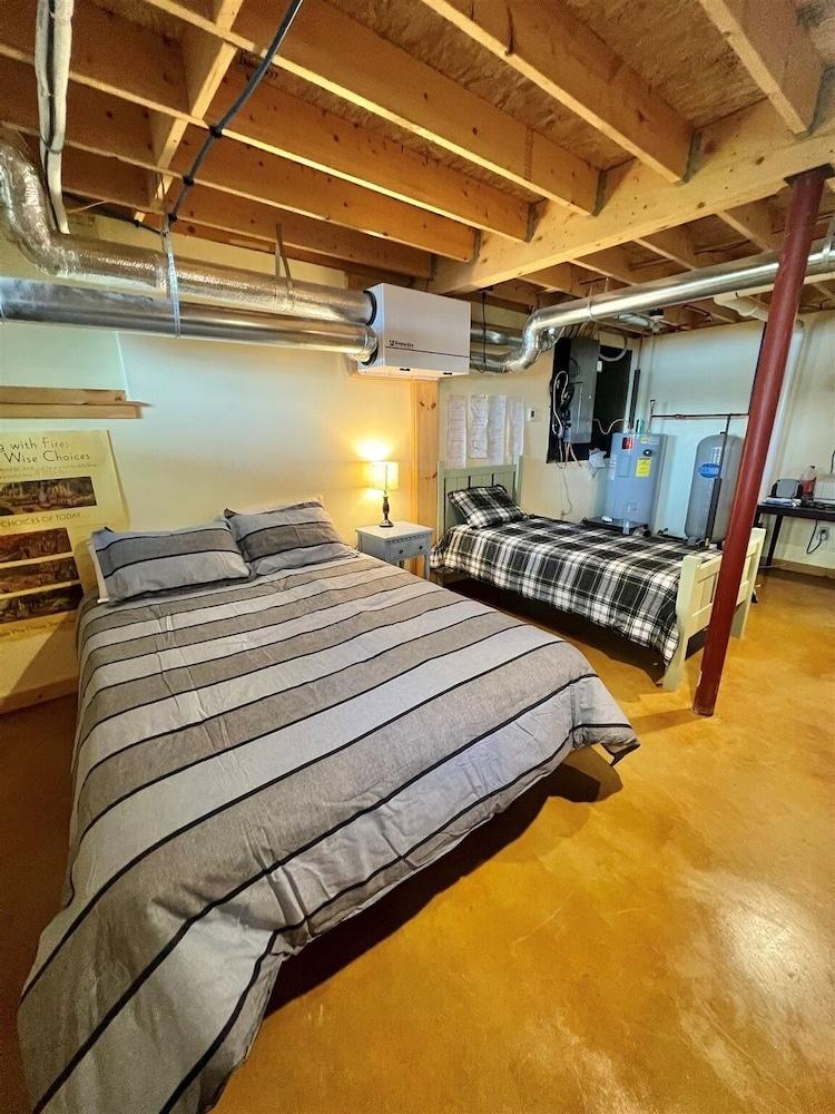 Highland Lake Cottage Limit 8 4 Bedroom Home