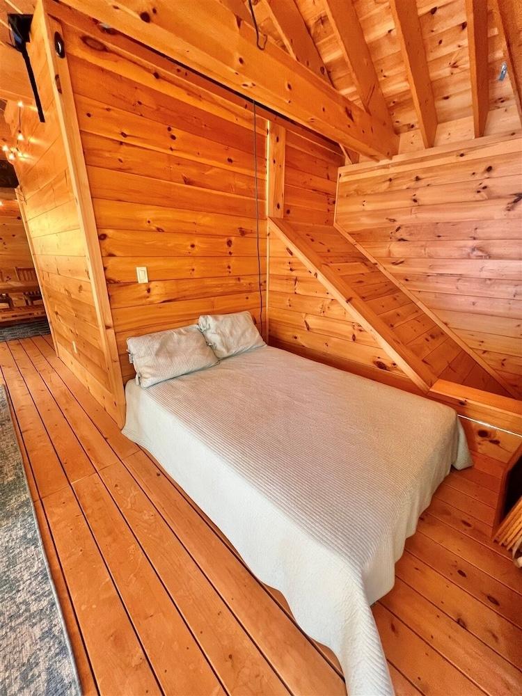 Highland Lake Cottage Limit 8 4 Bedroom Home