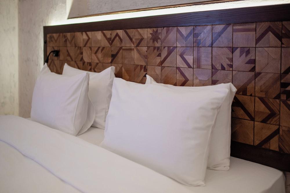 Kazma Boutique Hotel