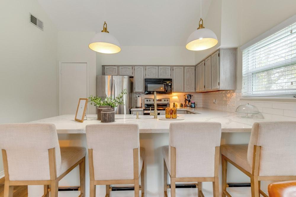 Walk to Lake Conroe: Family-friendly Getaway!