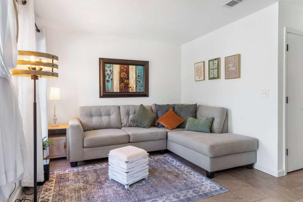 Royale Casa Couples Retreat!