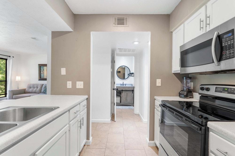 Royale Casa Couples Retreat!