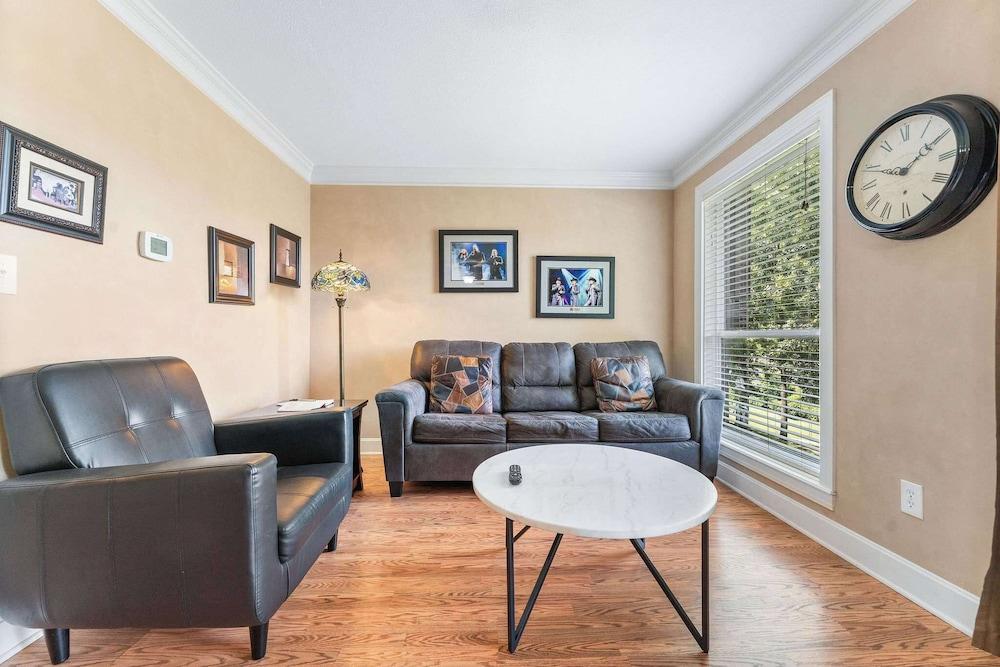 Pointe Royale Getaway - Fore 4