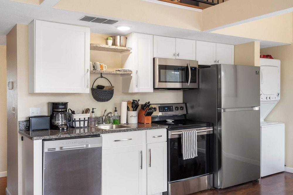 Pondside Paradise Retreat