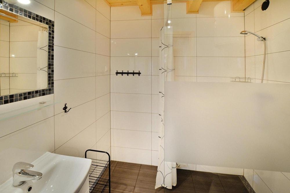 Holiday Home in Sianozety Near Beach