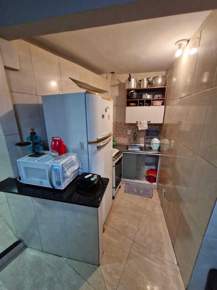 Flat térreo 2 quartos na Praia de Itapuã