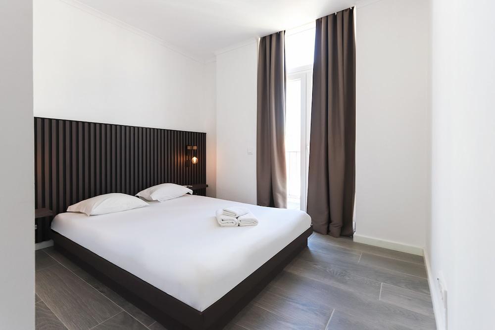 Rato Prime Terrace BY Homing