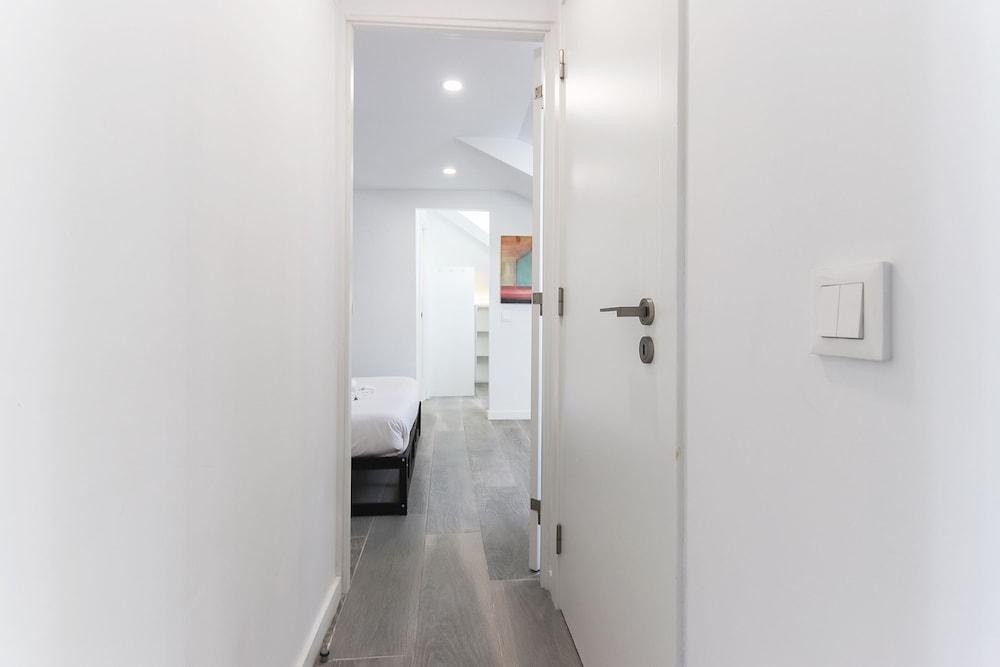 Rato Prime Terrace BY Homing