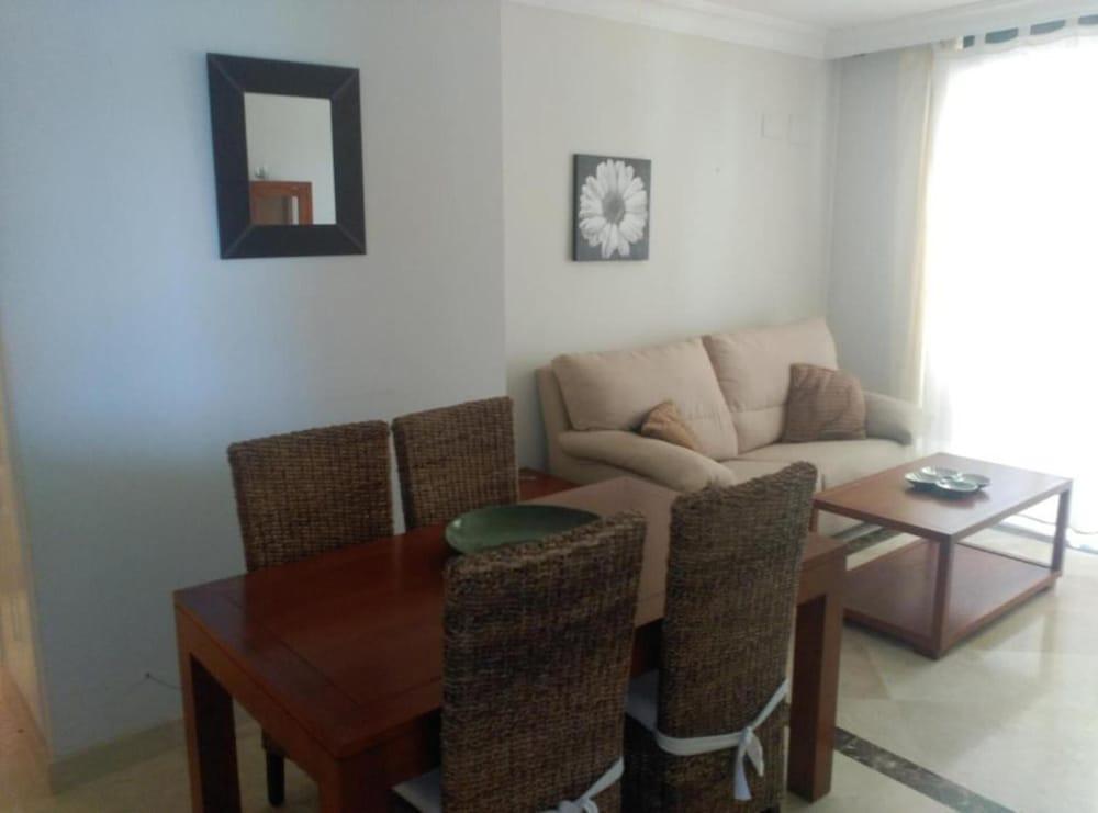 2 Bed Apt-easy Access to Pool-mar Menor Nearby