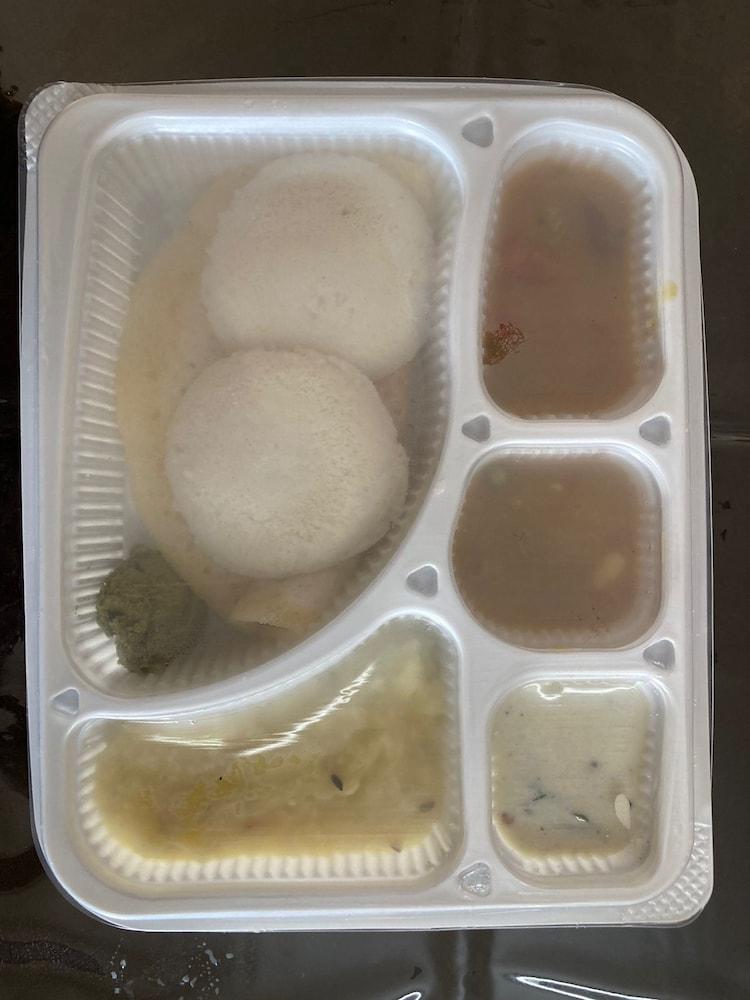 Philomena Hotel & Apartment