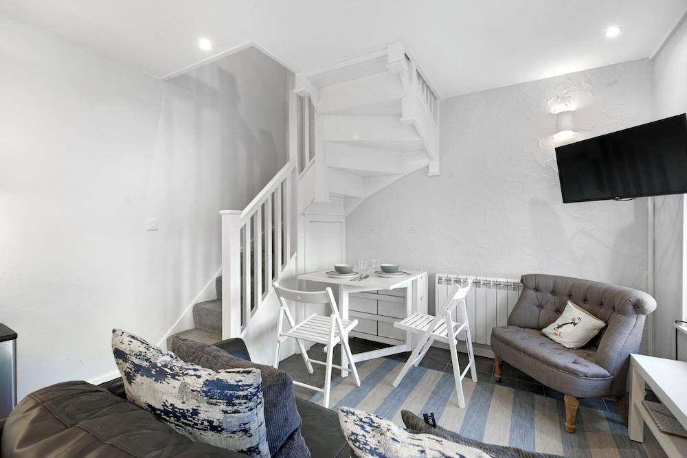 Lobster Lodge - North East Escapes