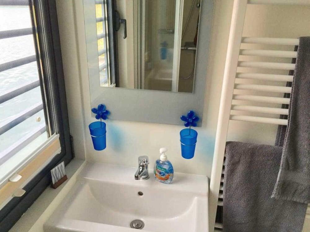 Hausboot am Xantener Nordsee