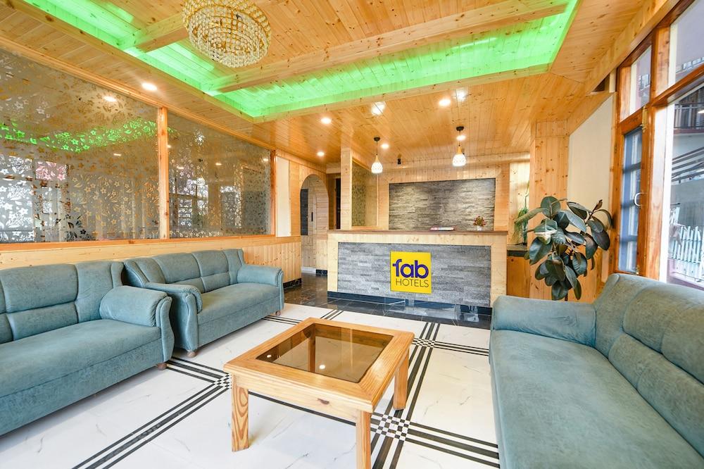 Fabhotel Rigzin Nest Cottage