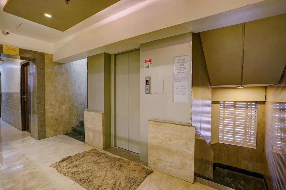 Fabhotel Veera Residency