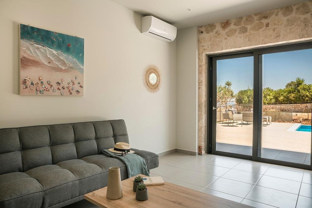 Petradi Villa Skala III