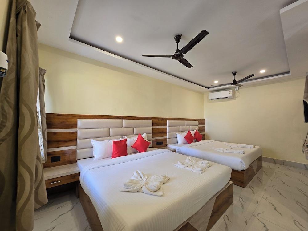 Ricardo Beach Resort