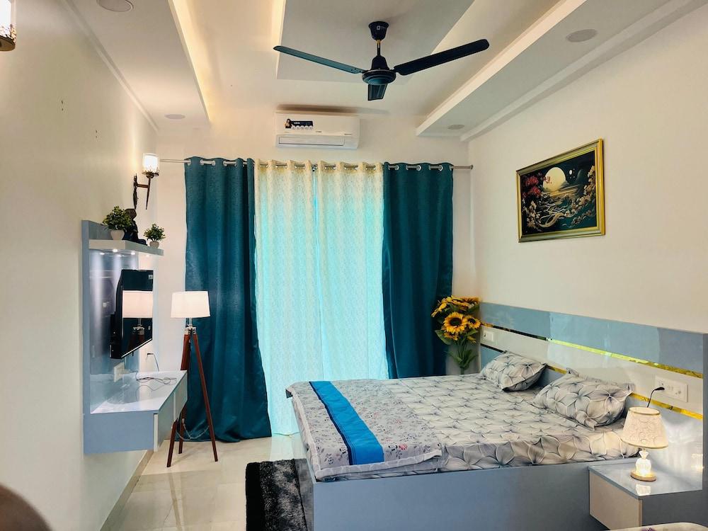 Kashu Studio Apartments