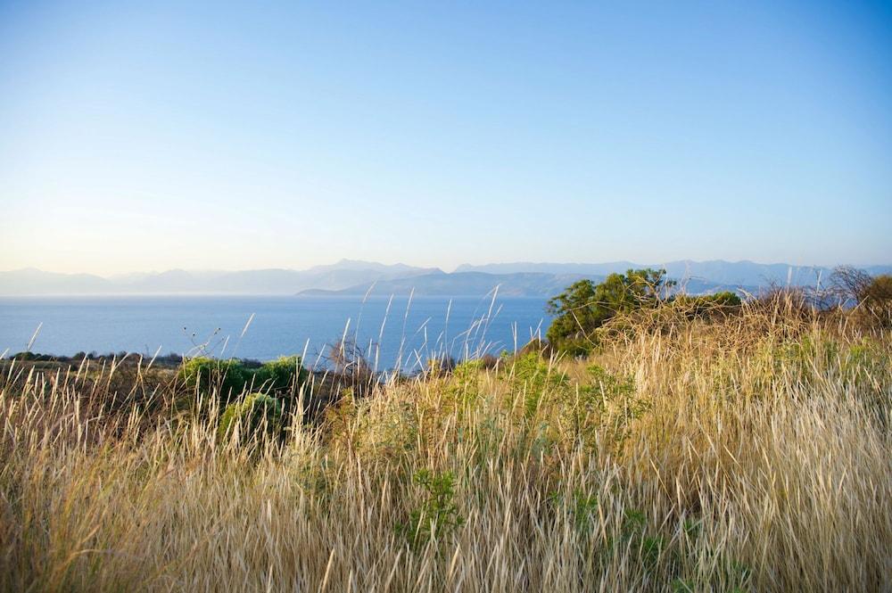Bayside House in Corfu