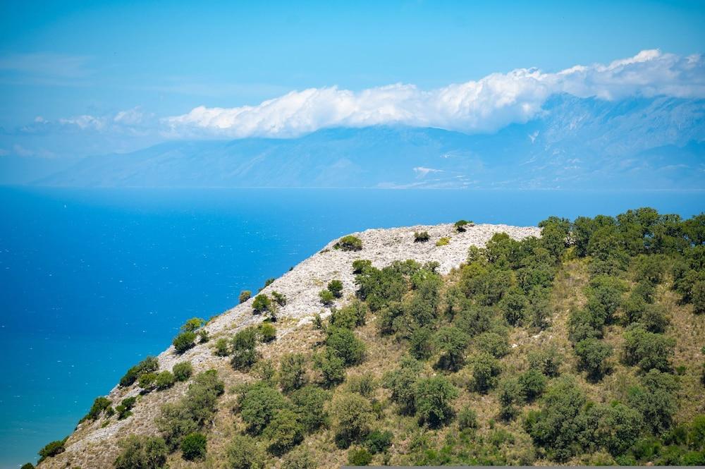 Bayside House in Corfu