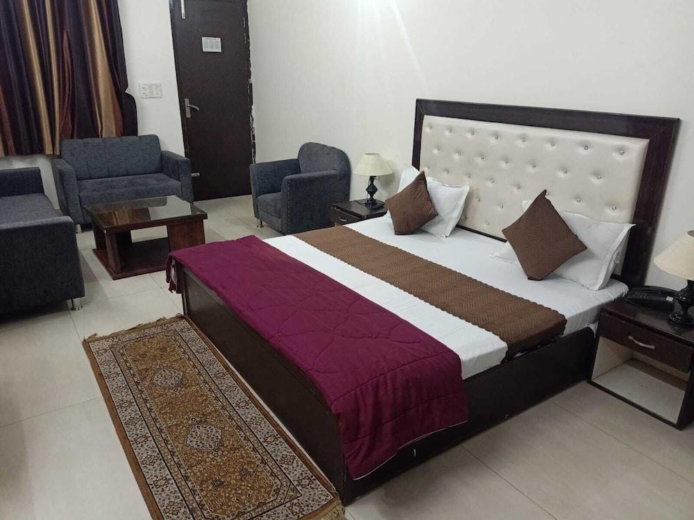 Hotel Park View By GRB