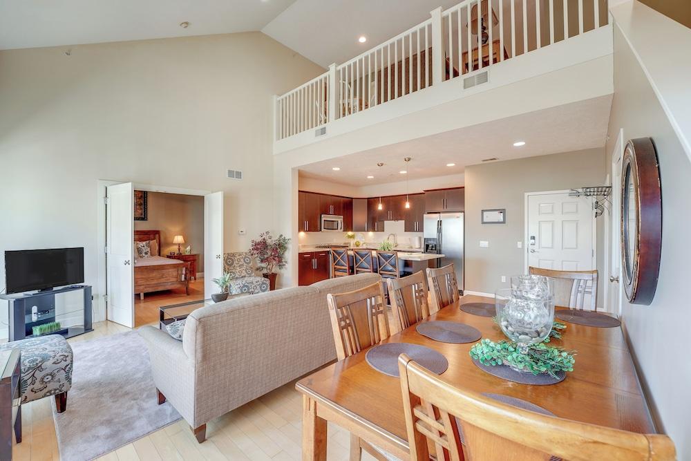 Marina, Pool & Balcony: Modern Spring Lake Condo