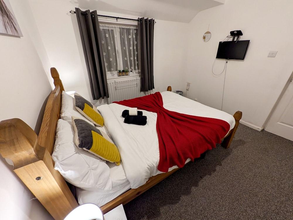 Comfortable Stay - Nowill Court