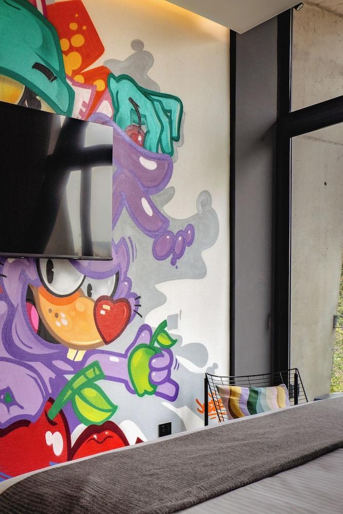 Street Art Hotel Roma