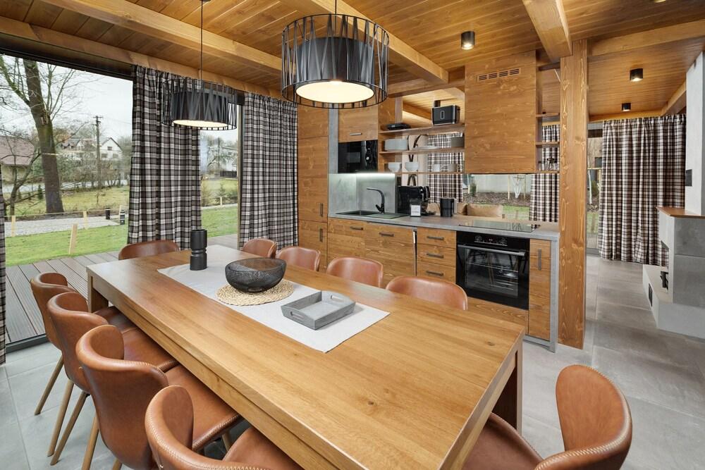 Cerny Dul Kcmv115 in Cern Dul