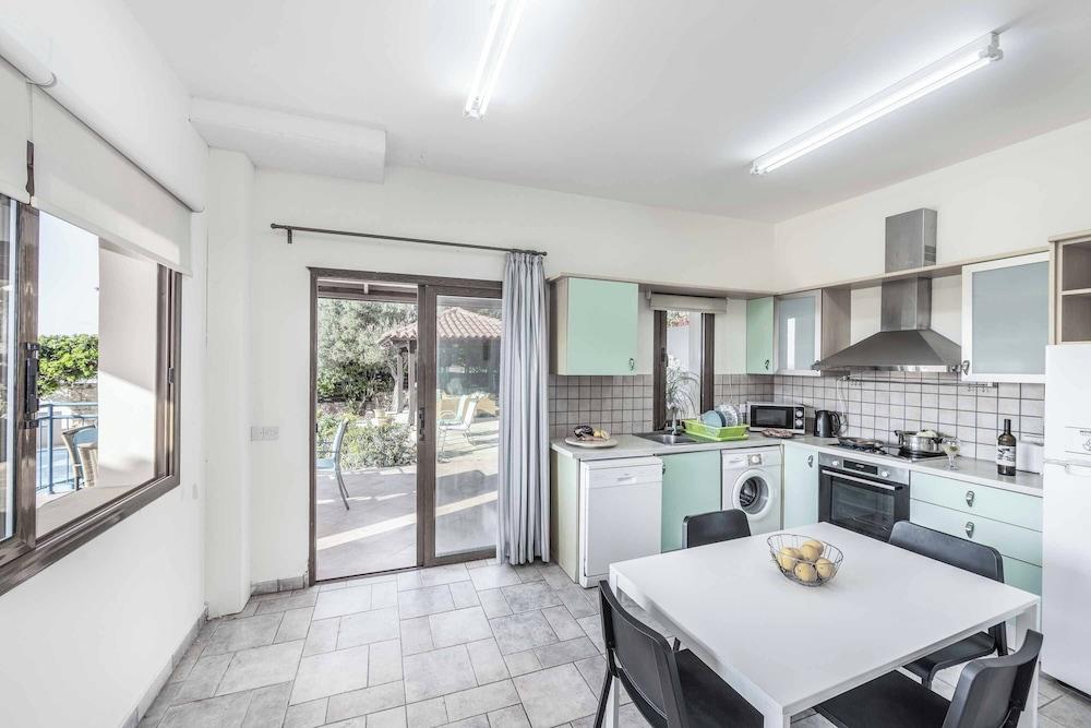 Apollon Harmony Villa