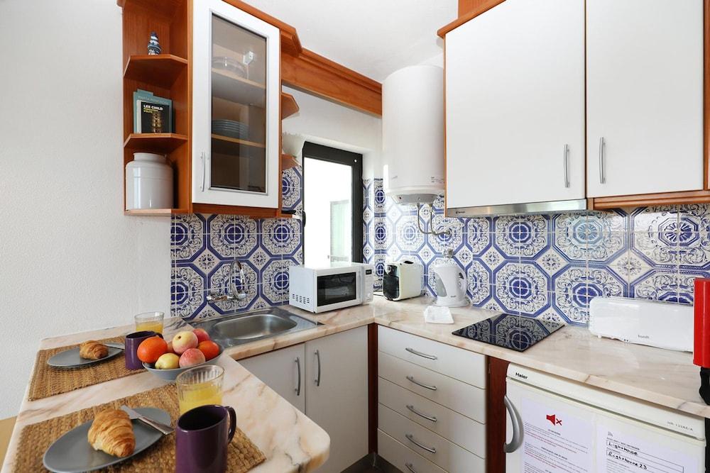 A57 - Lighthouse Apartment in Via Dona Ana Lagos