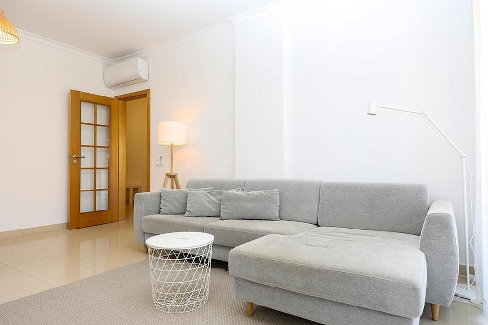 B90 - Casa Sardinha in Lagos